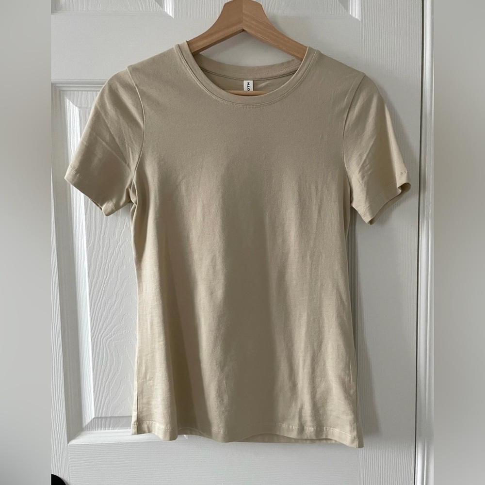 NWT Kotn Women’s Essentials Crew, White Sand | ethical & sustainable